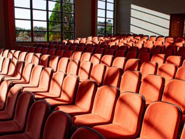 ضمان الجودة تعقد ورشة لصياغة الرؤية والرسالة الاستراتيجية لكلية التربية الفنية